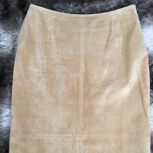 Nude 100% suede skirt Lord&Taylor petite 6p